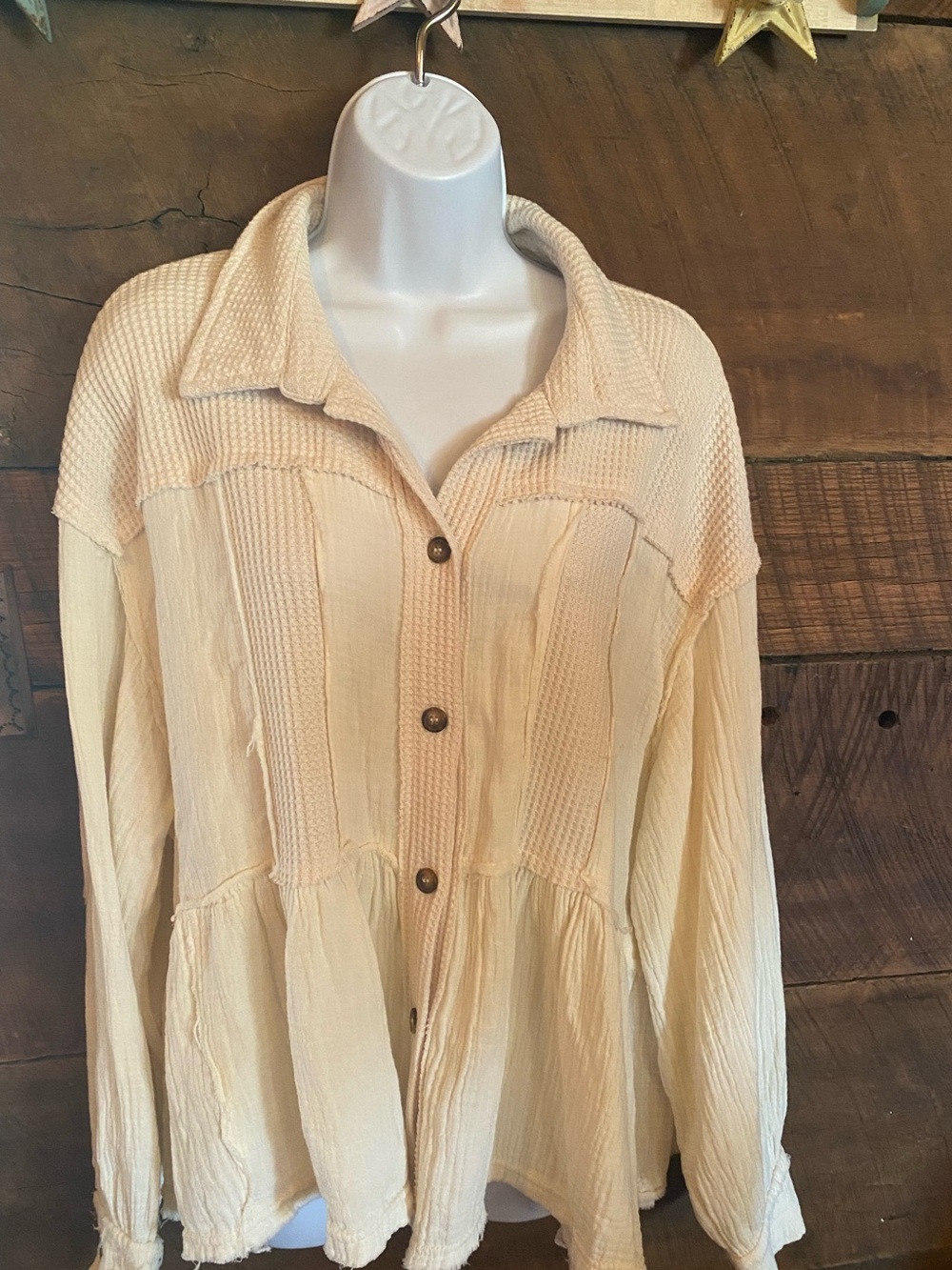 POL Cream Button-Front Peplum Blouse